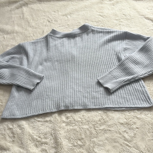Eclipse Baby Blue Waffle Knit Cropped Cardigan | Button Front Sweater | Size M - Picture 4 of 7